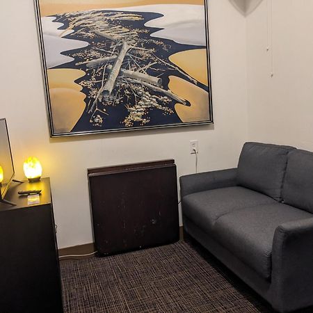 Park City Hostel Bagian luar foto